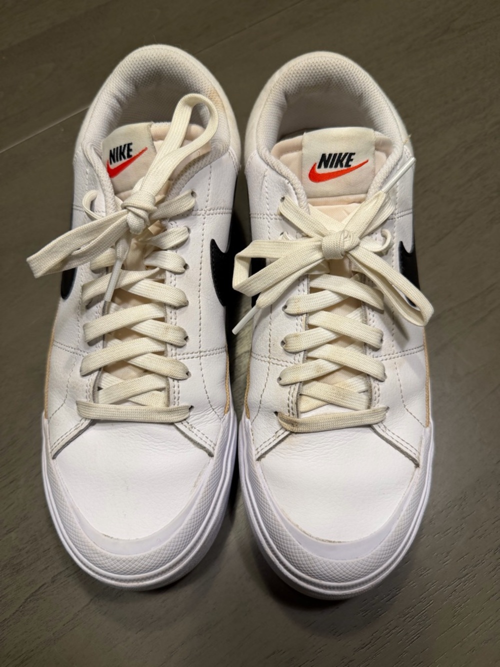 Nike Court Legacy Lift